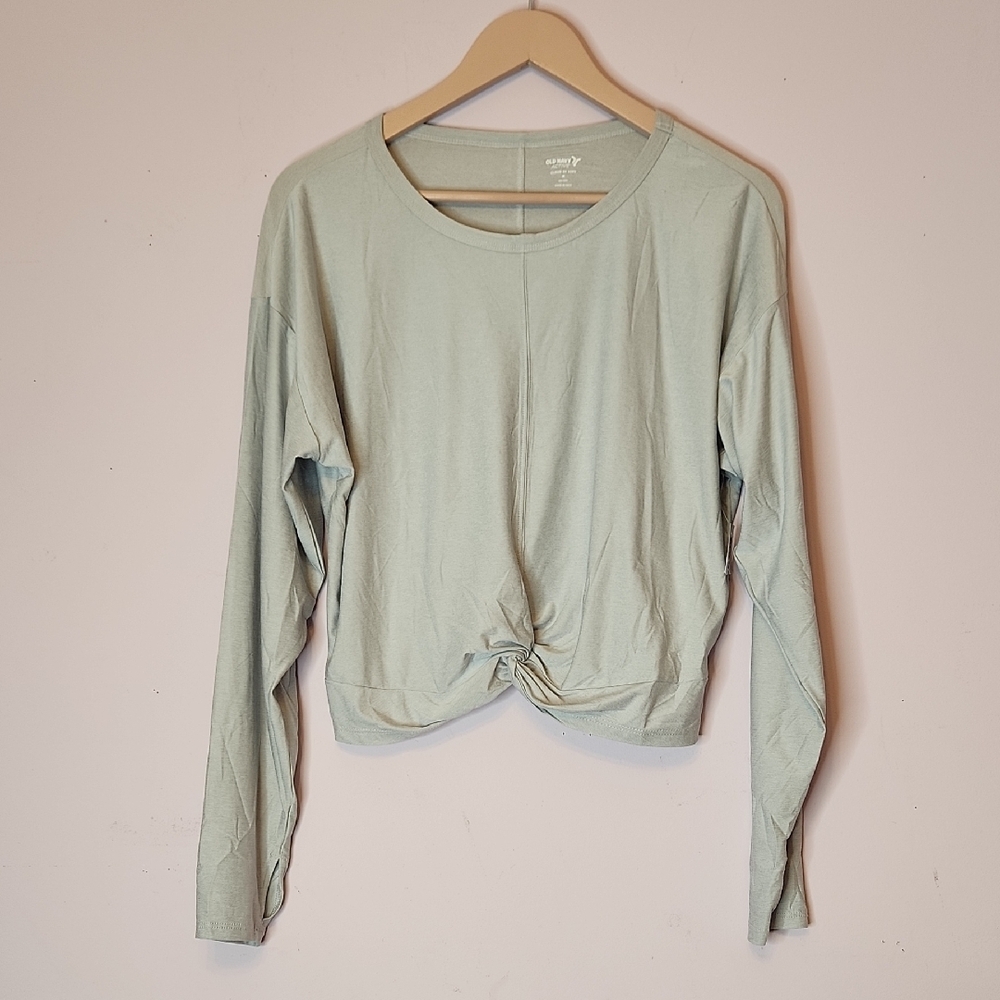 OLD NAVY Active Twist Front Long Sleeves Top, size M